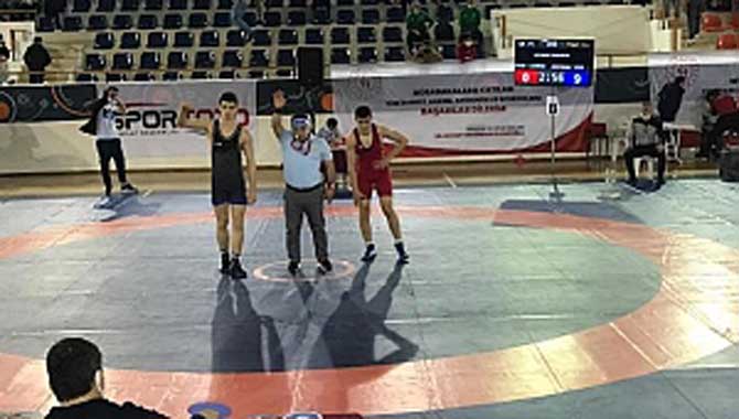 HENDEK GÜREŞ TAKIMI TÜRKİYE ŞAMPİYONU