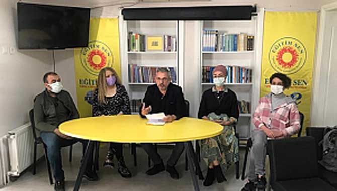 MEB Öğretmene Düşman mı?