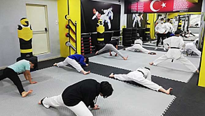 Spor Bilimleri’nde de saha tecrübesinden taviz yok