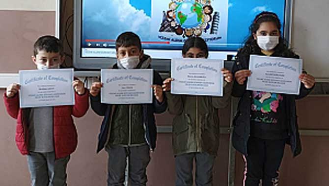‘Vizemi Aldım Dünyayı Geziyorum’ eTwinning Projesi