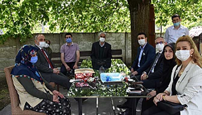 BAŞKAN KILIÇ’TAN ANNELER GÜNÜ ZİYARETLERİ