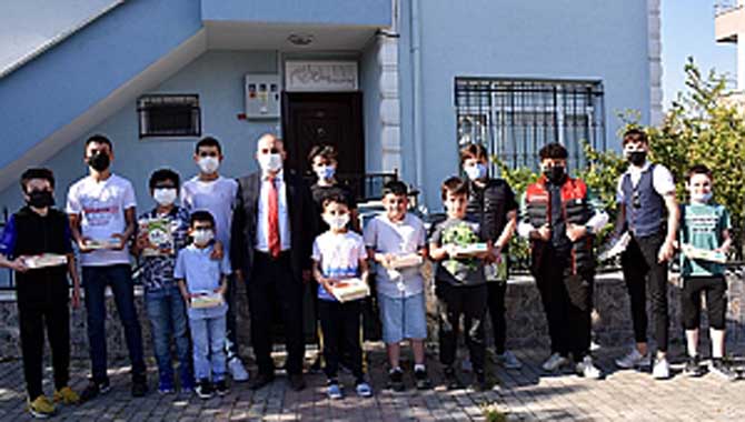 GÖNÜL KAPILARINI AÇAN VATANDAŞLARIMIZA TEŞEKKÜR EDİYORUM