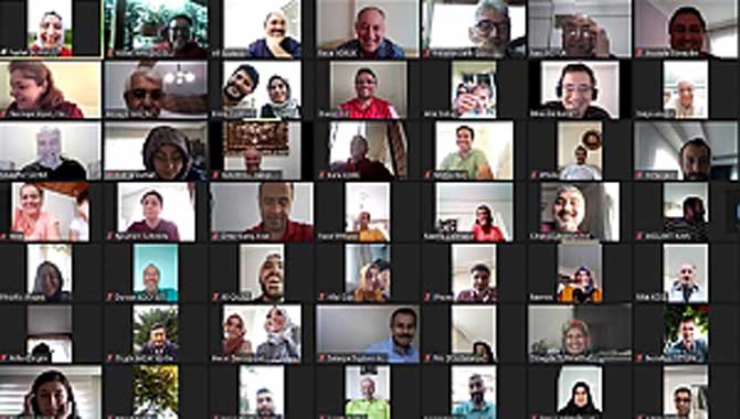 Millî Eğitim Zoom’dan Bayramlaştı