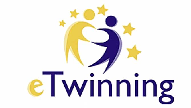 “OKUYORUM-CANLANDIRIYORUM” eTwinning Projesi