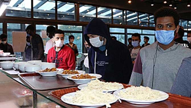 Ramazanda Öğrencileri Yalnız Bırakmadılar