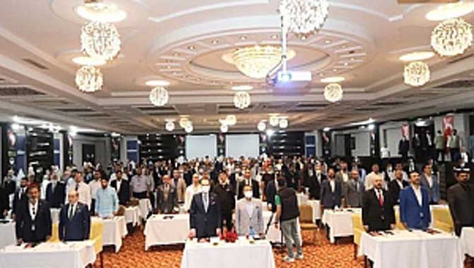 Sakaryalı MilliGörüşçüler Antalya’da Milli Siyaset Akademisi’nde