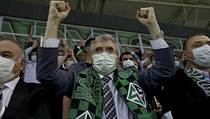 “Takımımıza inanıyoruz, inşallah biz şampiyon olacağız”