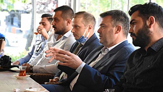 Başkan Sarı Gençlerle Buluşuyor