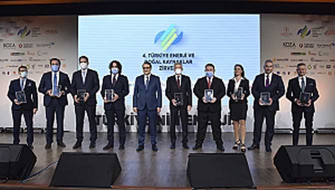 Enerji ve Doğal Kaynaklar Zirvesi’nde SEDAŞ’a ödül
