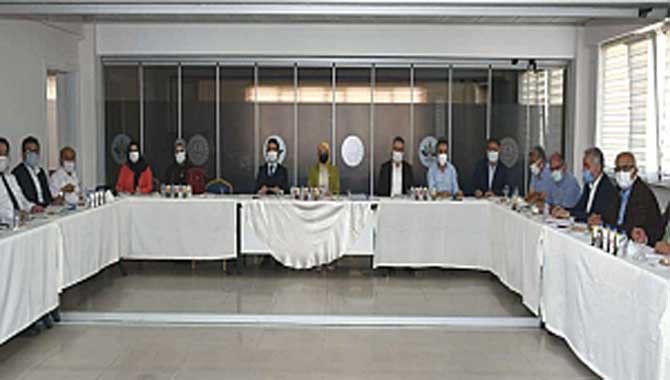 İlçe Müdürleriyle Değerlendirme Toplantısı