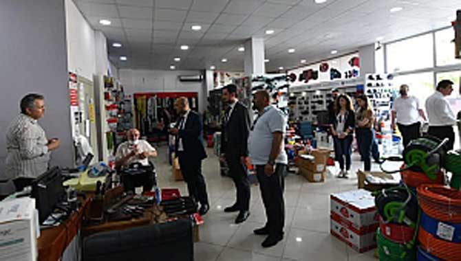 İYİ Parti İl Başkanı ve Serdivan İlçe Başkanı Çark sanayi esnafını ziyaret etti