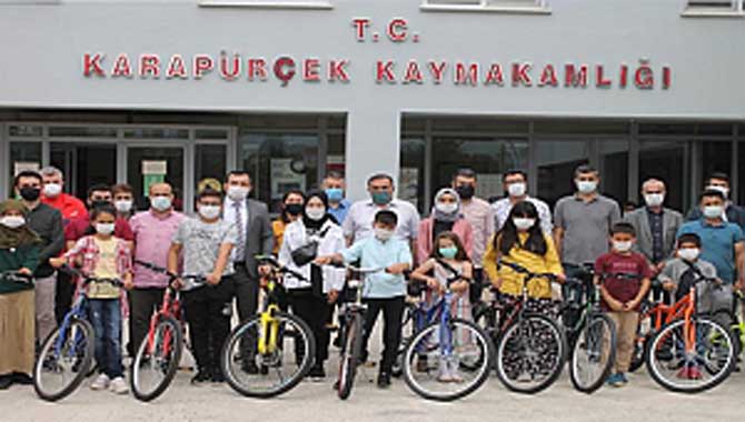 Karapürçek’te “Okumak, Özgürlüğe Pedal Çevirmektir” projesi tamamlandı