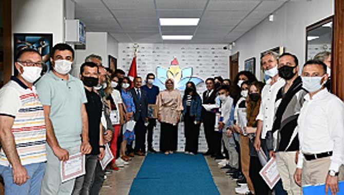 Sanatsal Etkinliklerde Buluşan Meslek Liselerine Ödül Töreni