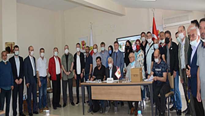 SGC'de Matur yeniden başkan seçildi