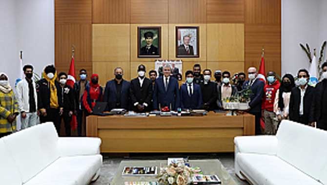 Uluslararası öğrenciler şehrimize renk katıyor