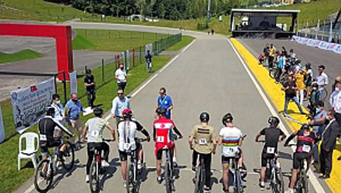 Yenikent HEM’den Hayat Boyu Öğrenme Haftası Etkinliği