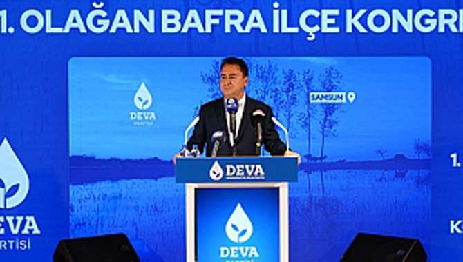 Alnının teriyle parasını kazananların rızkına göz dikeceğinize İletişim Başkanlığı’na bakın