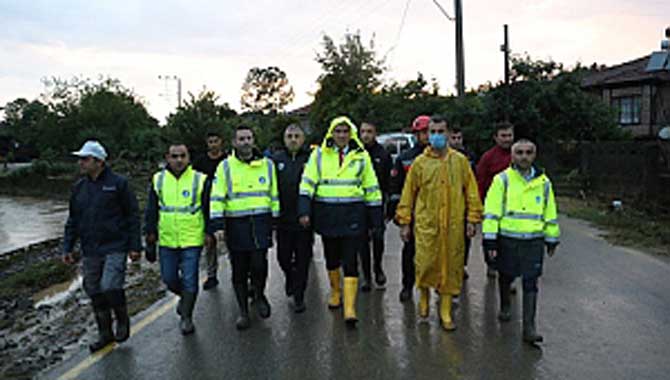 Başkan Yüce felaket alanında