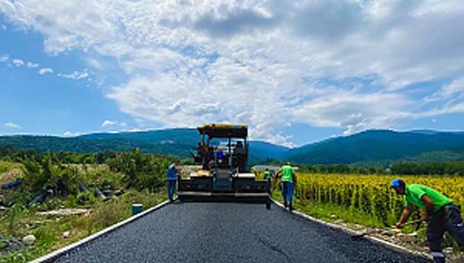Büyükşehir fidanlığında çalışmalar devam ediyor