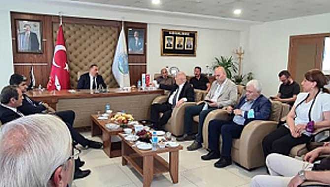 CHP HEYETİ MÜTEAHHİTLERİ ZİYARET ETTİ