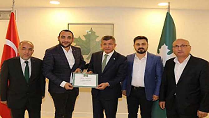 Gelecek Sakarya'da Gençlik Kolları Başkanı belli oldu