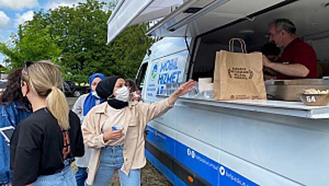 İtfaiye ve cankurtaranlar Emirhan için arama çalışmasına destek veriyor