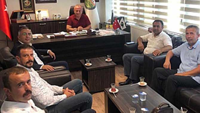 İYİ Adapazarı’ndan Esnaf Kefaleti Ziyareti 