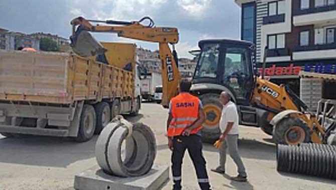 Türbe kavşağına yağmursuyu hattı