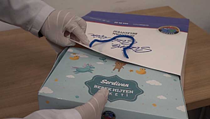 Yeni Doğan Bebeklere Özel İlgi