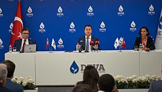 BABACAN, DEVA PARTİSİ’NİN AFET EYLEM PLANINI AÇIKLADI ‘Belediyelere afet tehlikesi ve risk haritaları hazırlama sorumluluğu getireceğiz’