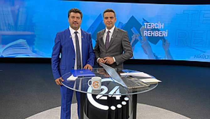 Geleceğe ümitle bakmayı gösteriyoruz