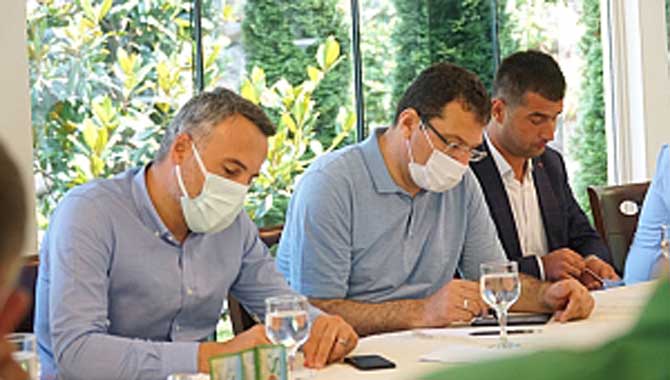 Genel Başkan Yardımcısı Yavuz, Sapanca’nın Muhtarlarıyla Bir Araya Geldi