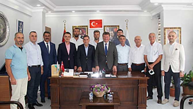 GENEL BAŞKAN YARDIMCISI ZENBİLCİ’DEN BAŞKAN GÜNDOĞDU’YA ZİYARET