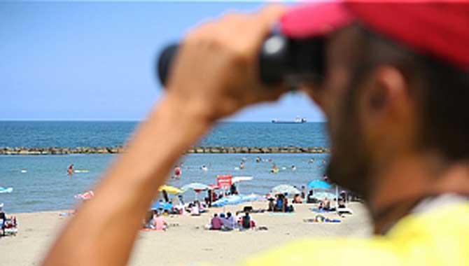 ‘Hayat’ nöbeti kayıpsız devam ediyor: 685 kişiyi kurtardılar