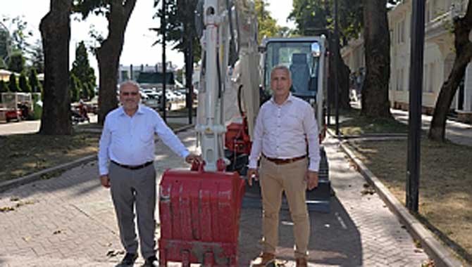 HENDEK BELEDİYESİ MİNİ PALETLİ EKSKAVATÖR SATIN ALDI