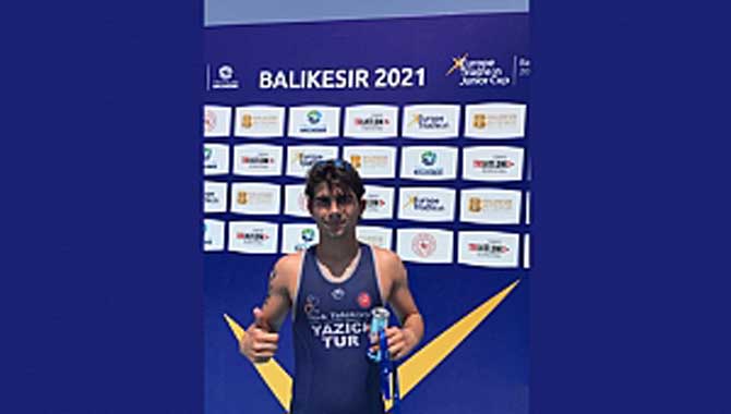 Sakaryalı Öğrenci Triatlon’da Türkiye 1.si Oldu