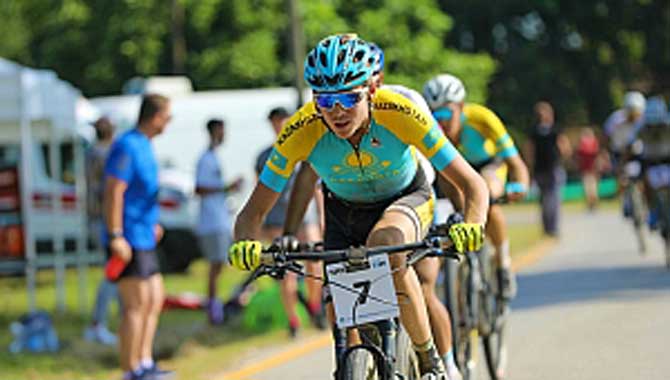 Start verildi, Bisiklet Vadisi’nde nefes kesem mücadele başladı