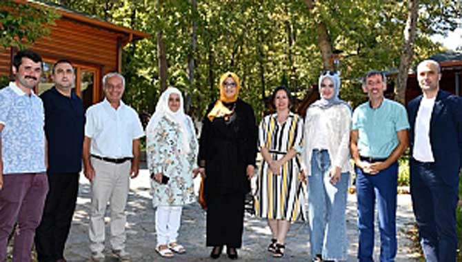 Veri Bilimi ve Öğrenme Analitiği Merkezi ile Değerlendirme Toplantısı