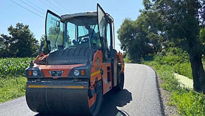 YAZLIK’TA YOLLAR YENİLENİYOR