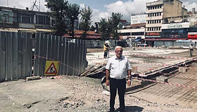 Yüce Meydanlar bir şehrin vitrini, kültürel izlerinin yansıması, toplumun bir araya geldiği yerlerdir 