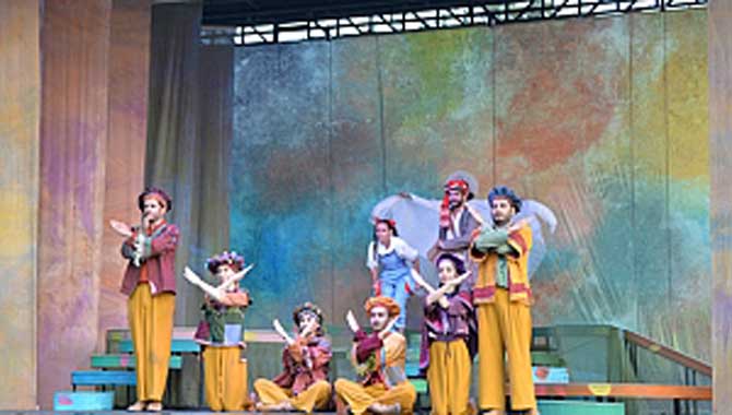 “Yunus Diye” adlı çocuk oyununa büyük ilgi