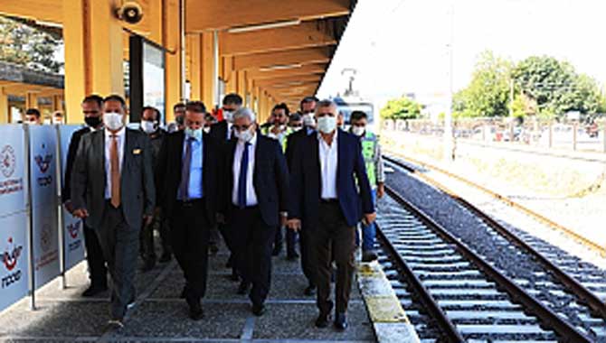 Ada Treni yeniden Adapazarı Garı’nda