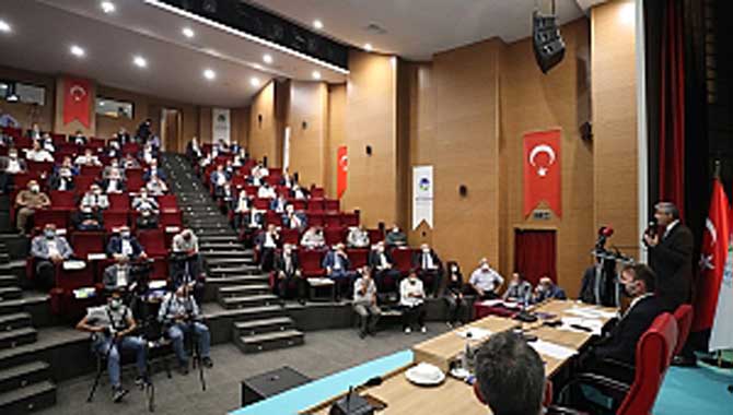 Başkan Yüce, mecliste müjdeyi verdi Büyükşehir, Sakarya’ya lunapark kazandırıyor