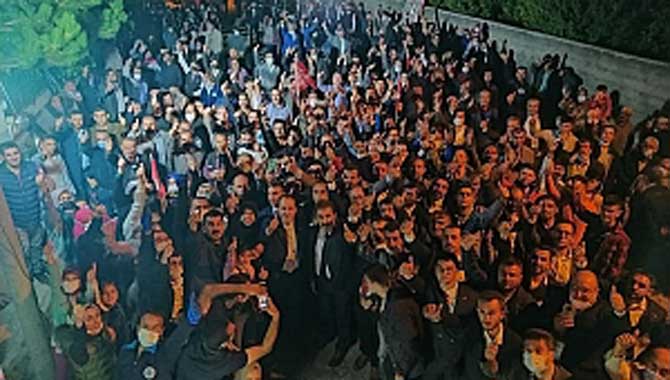 FATİH ERBAKAN BİZ SİYASETİ TİCARET İÇİN DEĞİL İBADET OLARAK YAPIYORUZ