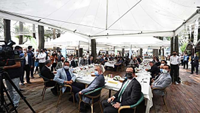 “Sanatın öğretici gücüne ihtiyacımız var”