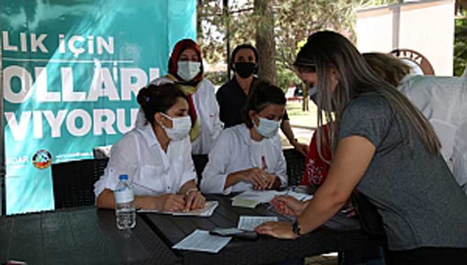 SERDİVANDA AŞI İÇİN KOLLAR SIVANDI