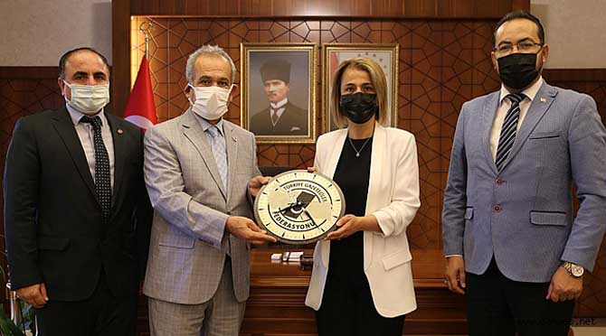 TGF Genel Başkanı Karaca: Tehditle gazetecilik yapanların yok olması lazım