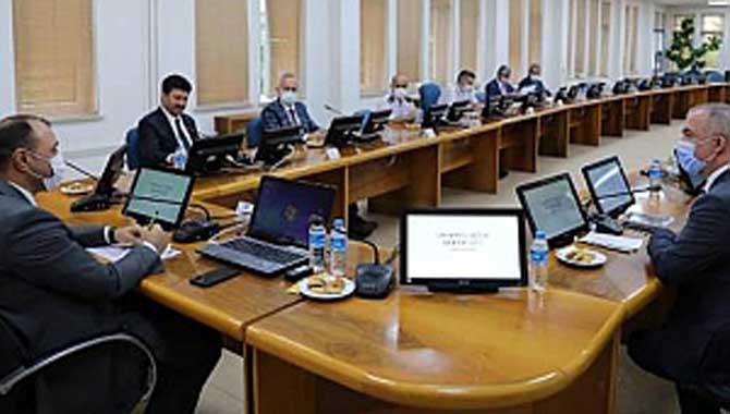 Vali Kaldırım Üniversitelerdeki Güvenlik Tedbirleri ve COVİD-19 Önlemlerine İlişkin Toplantılara Başkanlık Etti