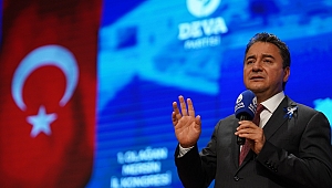 ALİ BABACAN’DAN ÖZGÜRLÜKÇÜ LAİKLİK MESAJI 
