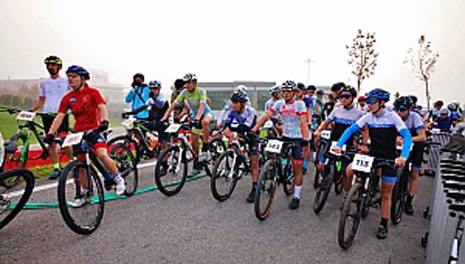 Ayçiçeği Vadisi'nde MTB Türkiye rüzgarı 